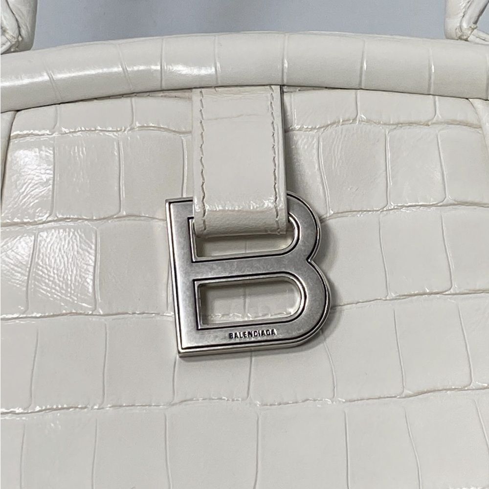 Balenciaga Small Frame Bag - Picture 9 of 14